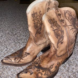 Ariat Boots